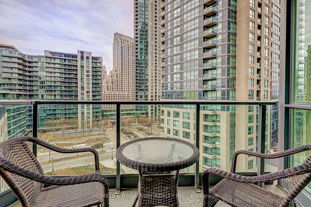 823 - 231 Fort York Blvd, Condo with 2 bedrooms, 2 bathrooms and 1 parking in Toronto ON | Image 24