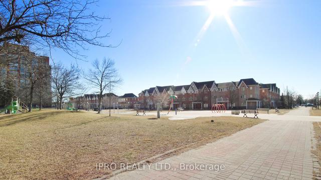 106 - 4 Elsinore Path, Condo with 1 bedrooms, 1 bathrooms and 1 parking in Toronto ON | Image 22