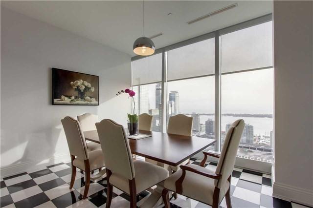 3806 - 183 Wellington St W, Condo with 2 bedrooms, 3 bathrooms and 1 parking in Toronto ON | Image 10