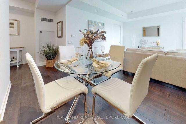 1911 - 125 Blue Jays Way, Condo with 2 bedrooms, 2 bathrooms and 1 parking in Toronto ON | Image 11
