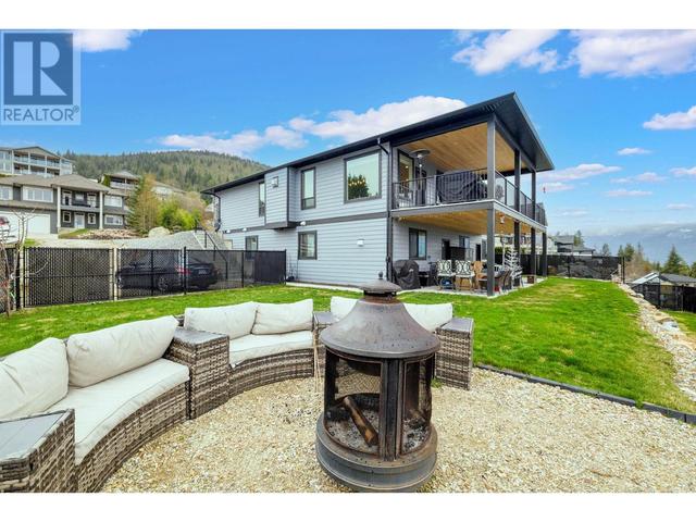 1181 17 Avenue Se, House detached with 4 bedrooms, 3 bathrooms and 4 parking in Salmon Arm BC | Image 52