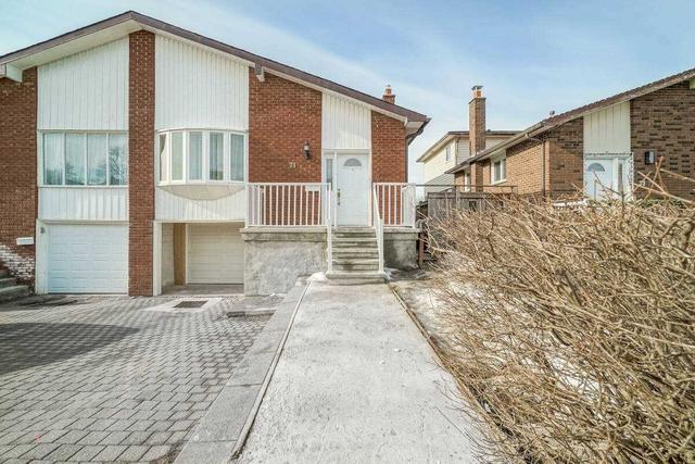 71 Newlyn Cres, House semidetached with 4 bedrooms, 3 bathrooms and 3 parking in Brampton ON | Image 23