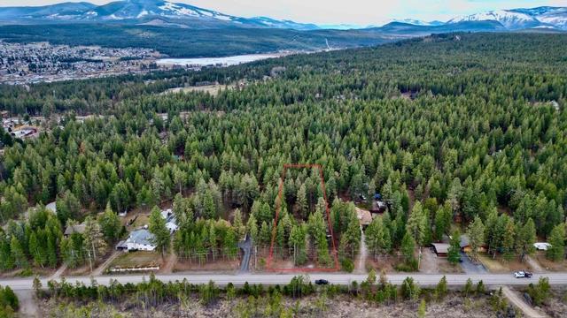 861 New Lake Road, House detached with 3 bedrooms, 3 bathrooms and null parking in East Kootenay C BC | Image 4