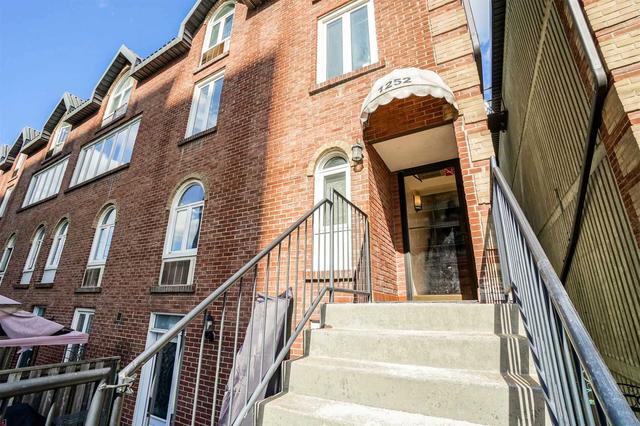 10 - 1252 King St W, Townhouse with 2 bedrooms, 1 bathrooms and 1 parking in Toronto ON | Image 23