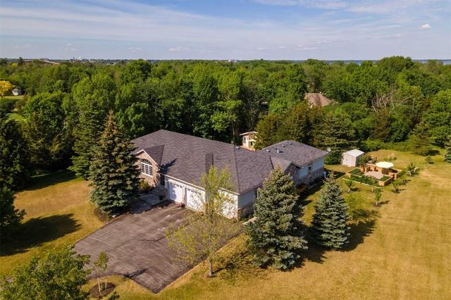 75 Bay Breeze St, House detached with 5 bedrooms, 4 bathrooms and 10 parking in Prince Edward County ON | Image 1