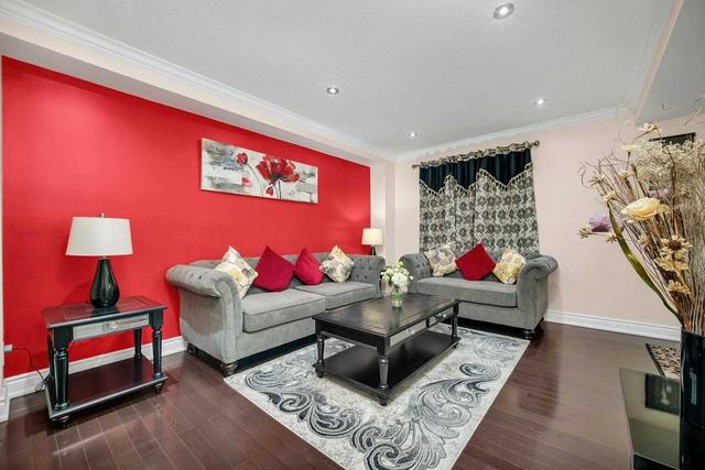 55 Meadowlark Dr N, House detached with 3 bedrooms, 4 bathrooms and 4 parking in Brampton ON | Image 34