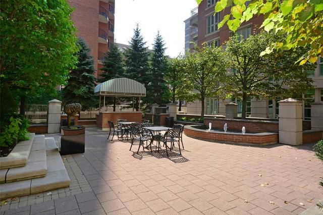 906 - 33 Delisle Ave, Condo with 3 bedrooms, 3 bathrooms and 2 parking in Toronto ON | Image 20