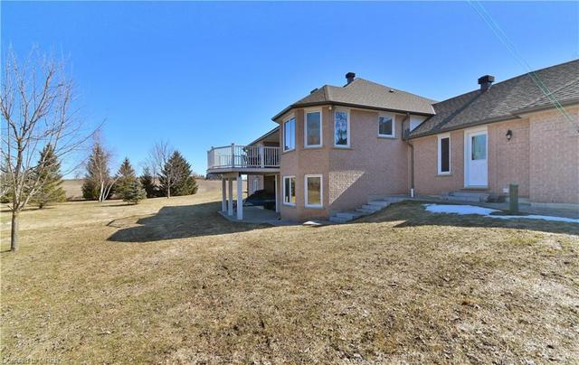 9176 Halton Erin Townline Road, House detached with 5 bedrooms, 2 bathrooms and 13 parking in Erin ON | Image 33