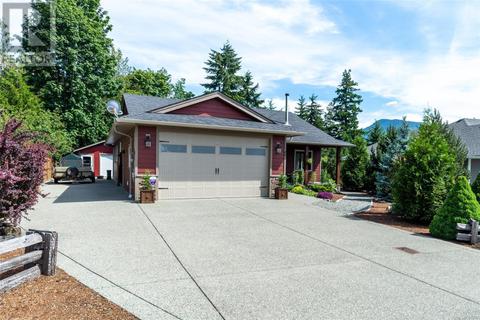 493 Mountain View Dr, House detached with 3 bedrooms, 2 bathrooms and 4 parking in Lake Cowichan BC | Card Image