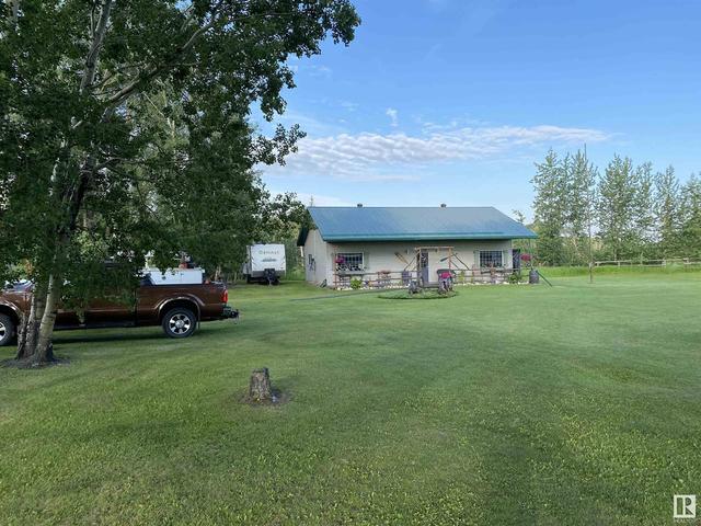 4531 Hwy #33, House detached with 3 bedrooms, 1 bathrooms and null parking in Barrhead County No. 11 AB | Image 67