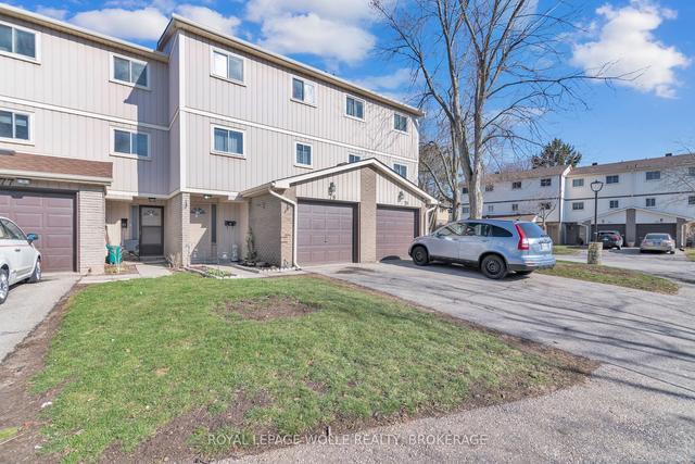 78 - 51 Paulander Dr, Townhouse with 3 bedrooms, 2 bathrooms and 2 parking in Kitchener ON | Image 23