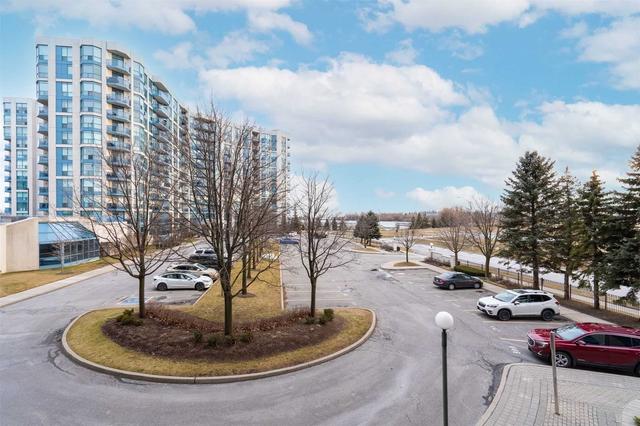 205 - 360 Watson St W, Condo with 1 bedrooms, 2 bathrooms and 1 parking in Whitby ON | Image 15