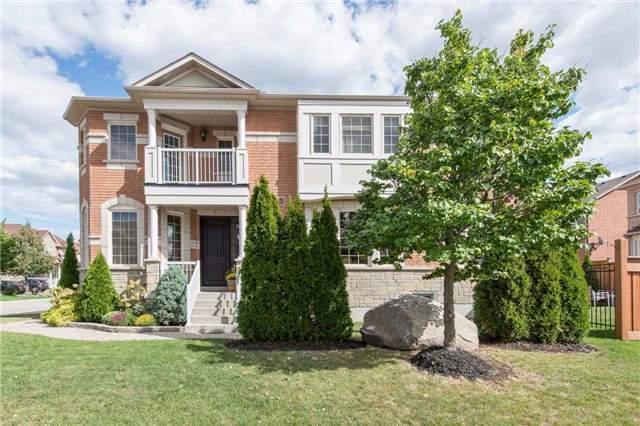 81 Saint James Ave, House detached with 4 bedrooms, 3 bathrooms and 3 parking in Vaughan ON | Image 1