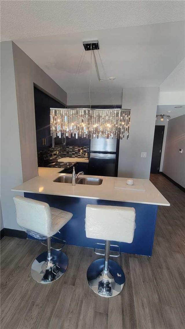 1003 - 60 Absolute Ave, Condo with 2 bedrooms, 2 bathrooms and 1 parking in Mississauga ON | Image 16