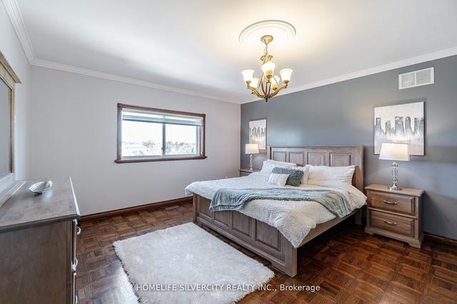 34 Estateview Circ, House detached with 5 bedrooms, 5 bathrooms and 25 parking in Brampton ON | Image 10