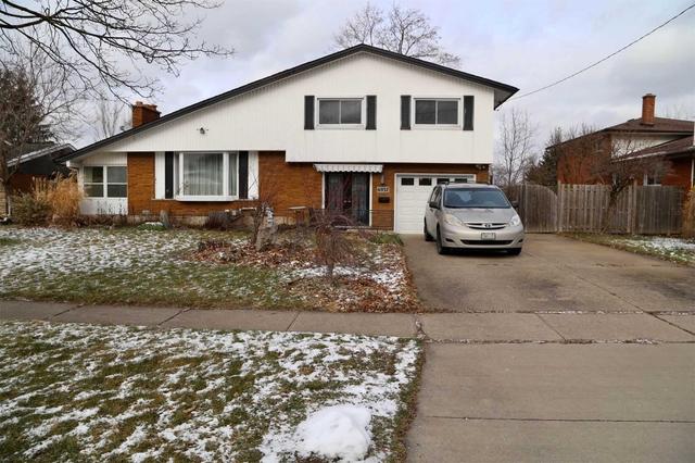 6937 Waterloo Dr, House detached with 3 bedrooms, 3 bathrooms and 5 parking in Niagara Falls ON | Image 1