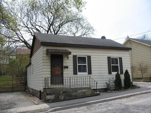 83 Bruton St, House detached with 2 bedrooms, 1 bathrooms and 0 parking in Port Hope ON | Image 1