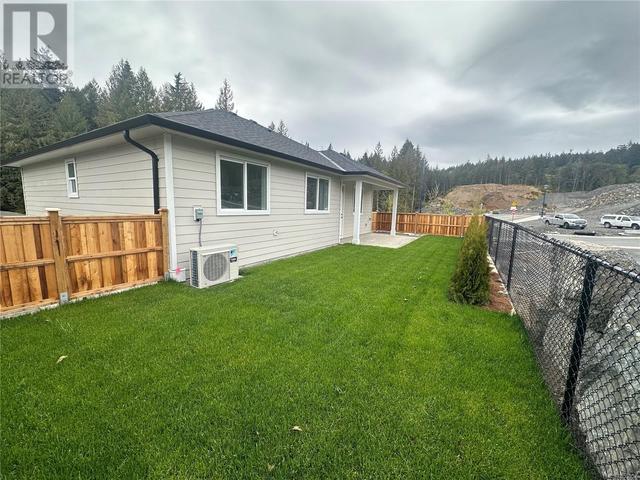 2172 Triangle Trail, House detached with 5 bedrooms, 4 bathrooms and 6 parking in Langford BC | Image 42
