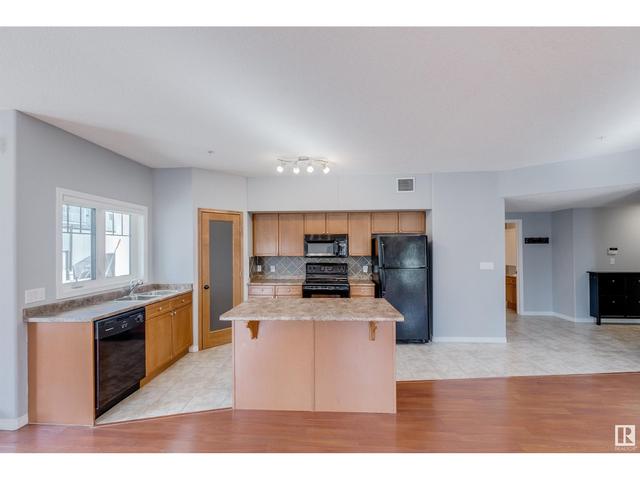 103 - 9905 81 Av Nw, Condo with 2 bedrooms, 2 bathrooms and 2 parking in Edmonton AB | Image 4