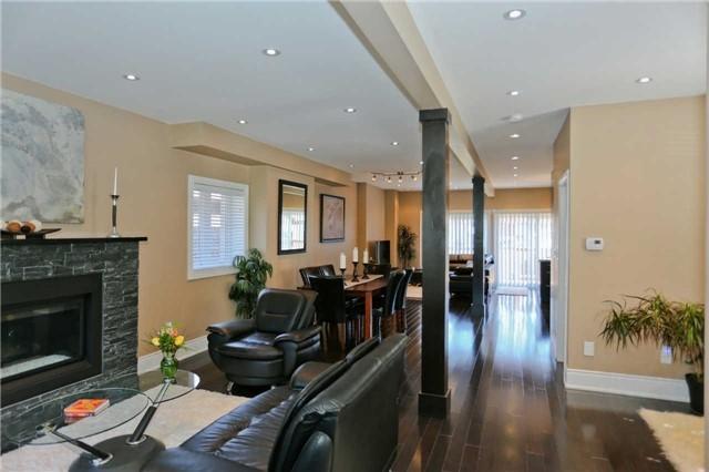 35 Rothsay Ave, House detached with 4 bedrooms, 4 bathrooms and 4 parking in Toronto ON | Image 2