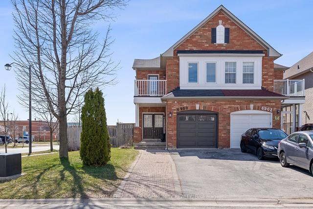 6900 Buttle Station Pl, House semidetached with 3 bedrooms, 3 bathrooms and 5 parking in Mississauga ON | Image 1