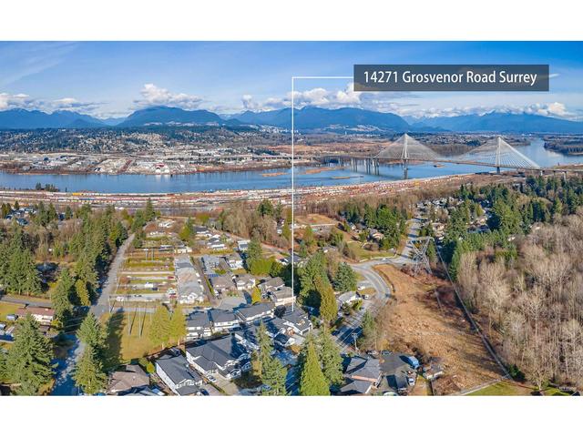 14271 Grosvenor Road, House detached with 10 bedrooms, 10 bathrooms and 2 parking in Surrey BC | Image 38