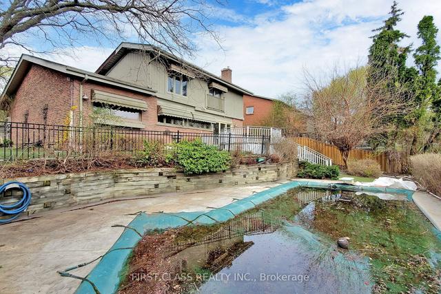 17 Bramble Dr, House detached with 3 bedrooms, 4 bathrooms and 4 parking in Toronto ON | Image 25