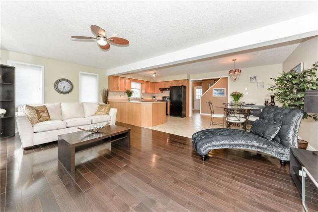 11 Shackleton Dr, House detached with 3 bedrooms, 4 bathrooms and 2 parking in Guelph ON | Image 3
