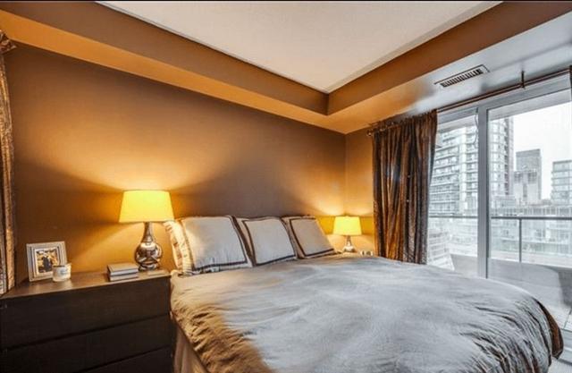 1001 - 168 King St E, Condo with 1 bedrooms, 1 bathrooms and 0 parking in Toronto ON | Image 17