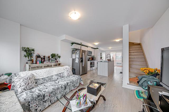 3 Tobias Lane, House attached with 2 bedrooms, 2 bathrooms and 2 parking in Barrie ON | Image 8