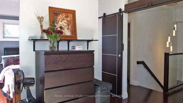 90 Hearst Circ, House detached with 3 bedrooms, 2 bathrooms and 3 parking in Toronto ON | Image 11