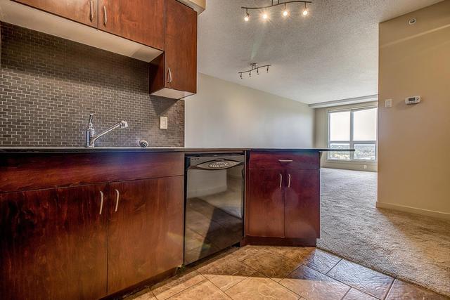 1107 - 8710 Horton Road Sw, Condo with 2 bedrooms, 2 bathrooms and 1 parking in Calgary AB | Image 8