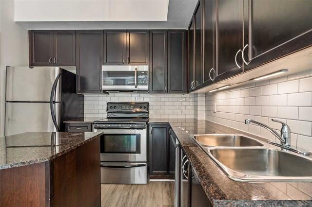th 10 - 68 Carr St, Townhouse with 0 bedrooms, 1 bathrooms and 0 parking in Toronto ON | Image 3