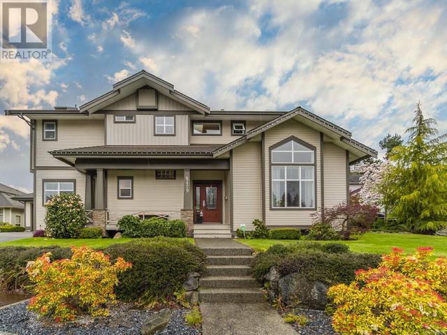 5479 Altavista Dr, House detached with 4 bedrooms, 3 bathrooms and 4 parking in Nanaimo BC | Card Image