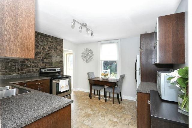 195 Holborne Ave, House detached with 2 bedrooms, 1 bathrooms and 2 parking in Toronto ON | Image 7