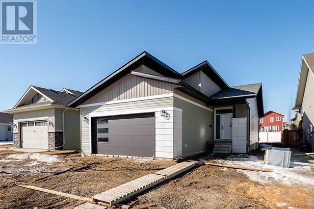 18 Mitchell Crescent, House detached with 2 bedrooms, 2 bathrooms and 2 parking in Blackfalds AB | Image 1