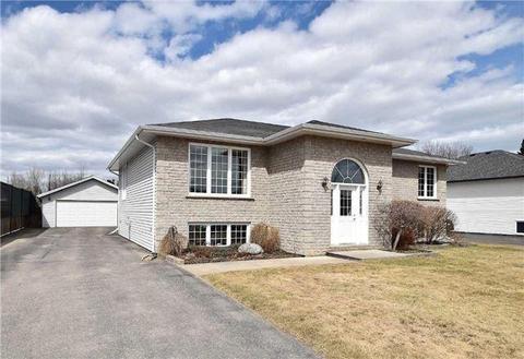 205 Ridgecrest Rd, House detached with 3 bedrooms, 3 bathrooms and 8 parking in Thunder Bay ON | Card Image