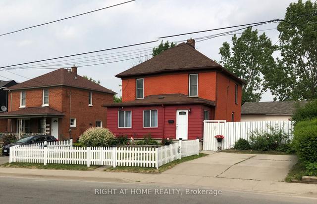 4472 Second Ave, House detached with 5 bedrooms, 2 bathrooms and 2 parking in Niagara Falls ON | Image 1