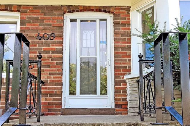 409 Mortimer Ave, House detached with 2 bedrooms, 3 bathrooms and 1 parking in Toronto ON | Image 23