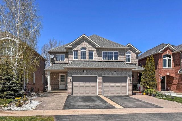 26 Long Point Dr, House semidetached with 3 bedrooms, 3 bathrooms and 4 parking in Richmond Hill ON | Image 1