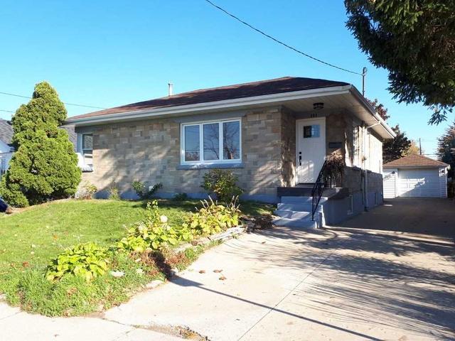 191 Cochrane Rd, House detached with 3 bedrooms, 2 bathrooms and 5 parking in Hamilton ON | Image 1