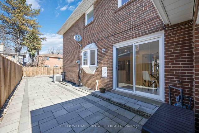 1 Weatherstone Cres, House detached with 4 bedrooms, 4 bathrooms and 4 parking in Toronto ON | Image 24