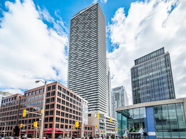 4407 - 2221 Yonge St, Condo with 1 bedrooms, 1 bathrooms and 0 parking in Toronto ON | Image 16