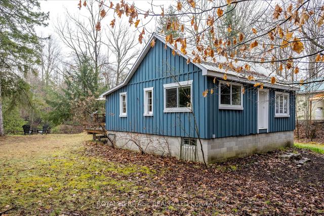 60 River Bend Dr, House detached with 2 bedrooms, 1 bathrooms and 6 parking in Kawartha Lakes ON | Image 14
