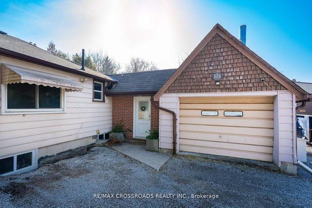 325 Sheppard Ave, House detached with 3 bedrooms, 2 bathrooms and 15 parking in Pickering ON | Image 12