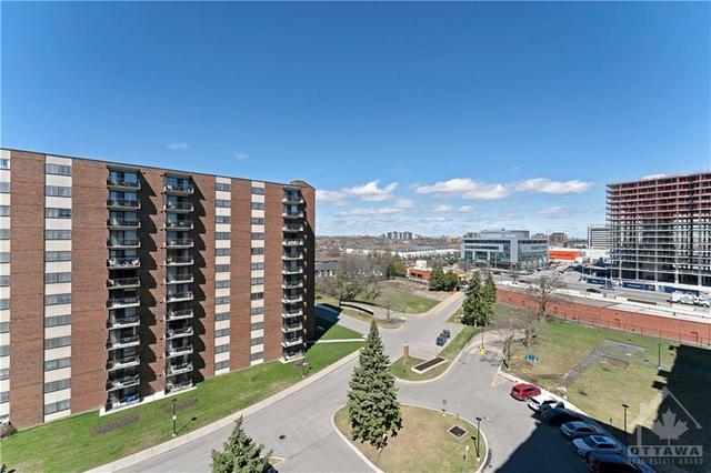902 - 1465 Baseline Road, Condo with 2 bedrooms, 1 bathrooms and 1 parking in Ottawa ON | Image 15