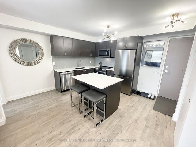 815 - 58 Lakeside Terr, Condo with 2 bedrooms, 2 bathrooms and 2 parking in Barrie ON | Image 12