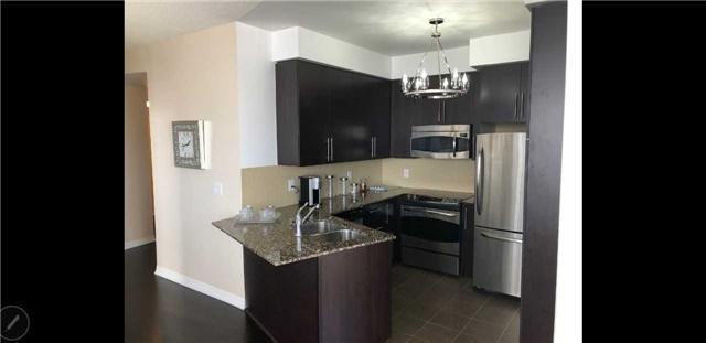 2706 - 223 Webb Dr, Condo with 2 bedrooms, 2 bathrooms and 1 parking in Mississauga ON | Image 13