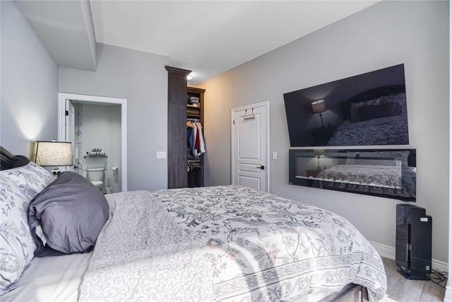 ph3406 - 223 Webb Dr, Condo with 2 bedrooms, 2 bathrooms and 2 parking in Mississauga ON | Image 11