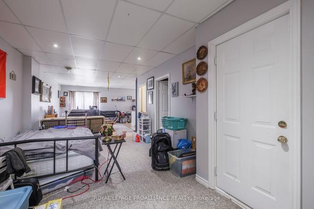 132 Briceland St, House semidetached with 2 bedrooms, 2 bathrooms and 5 parking in Kingston ON | Image 15